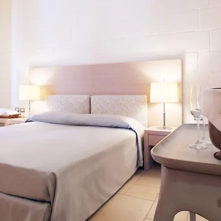Tenuta Monacelle 4*