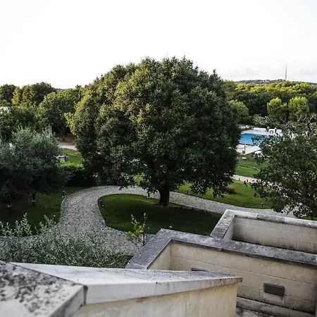 منتجع Tenuta Monacelle 4*